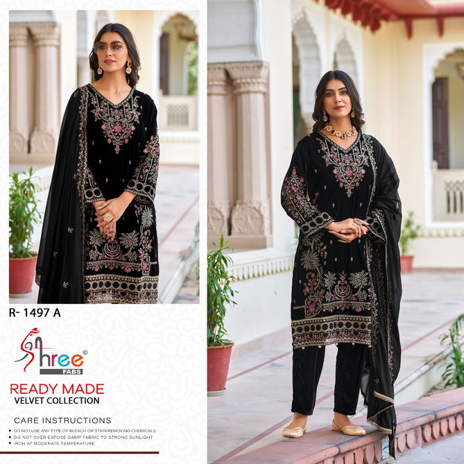 R 1497 By Shree Winter Wear Velvet Pakistani Suits Wholesale Shop in Surat